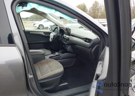 2022 Ford Escape Se z USA, uszkodzony, nr VIN 1FMCU0G6XNUA53988